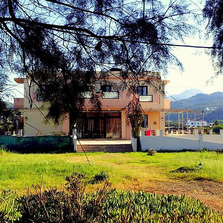Girogiali Apts Kíssamos Exteriör bild