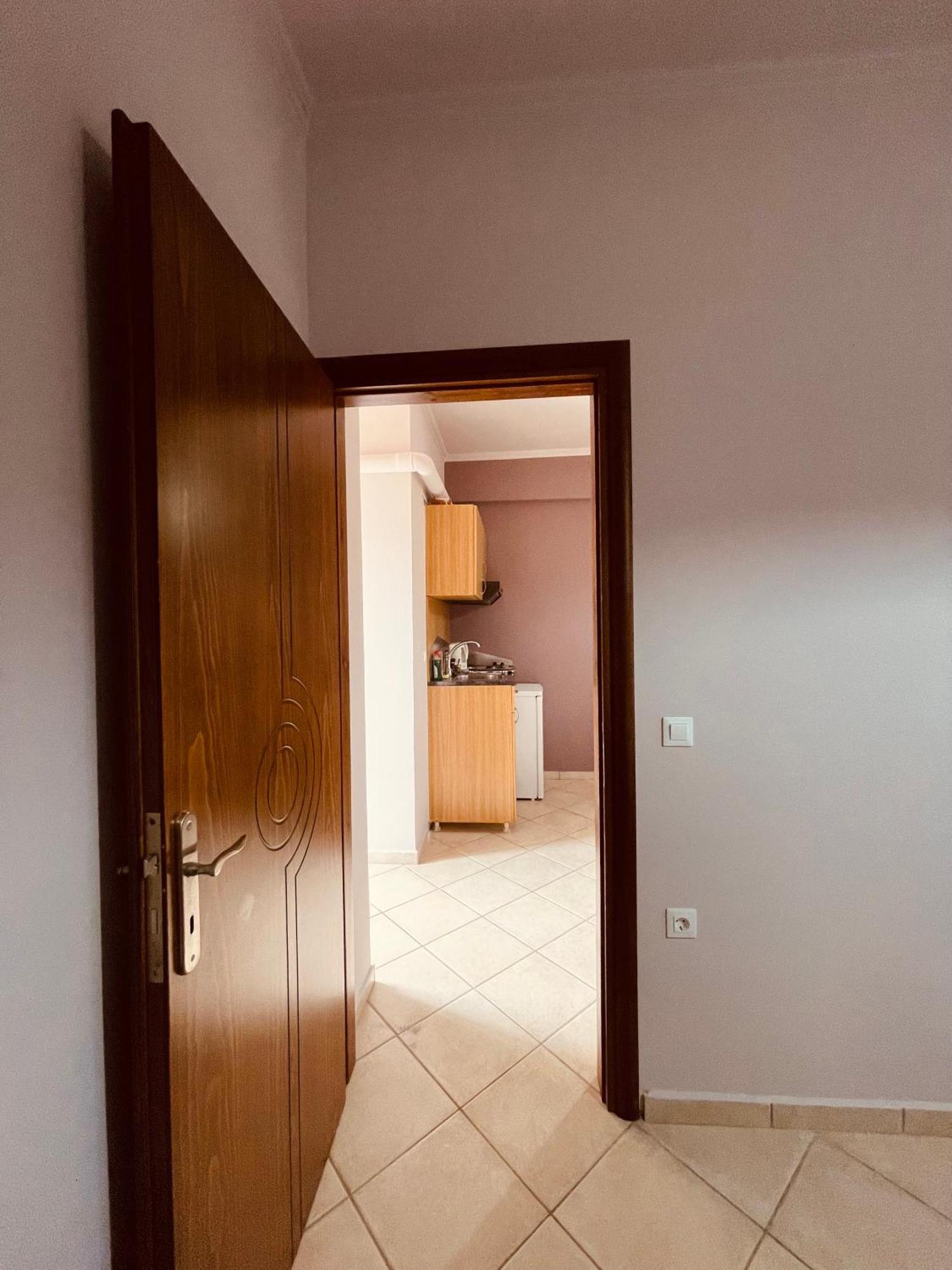 Girogiali Apts Kíssamos Exteriör bild