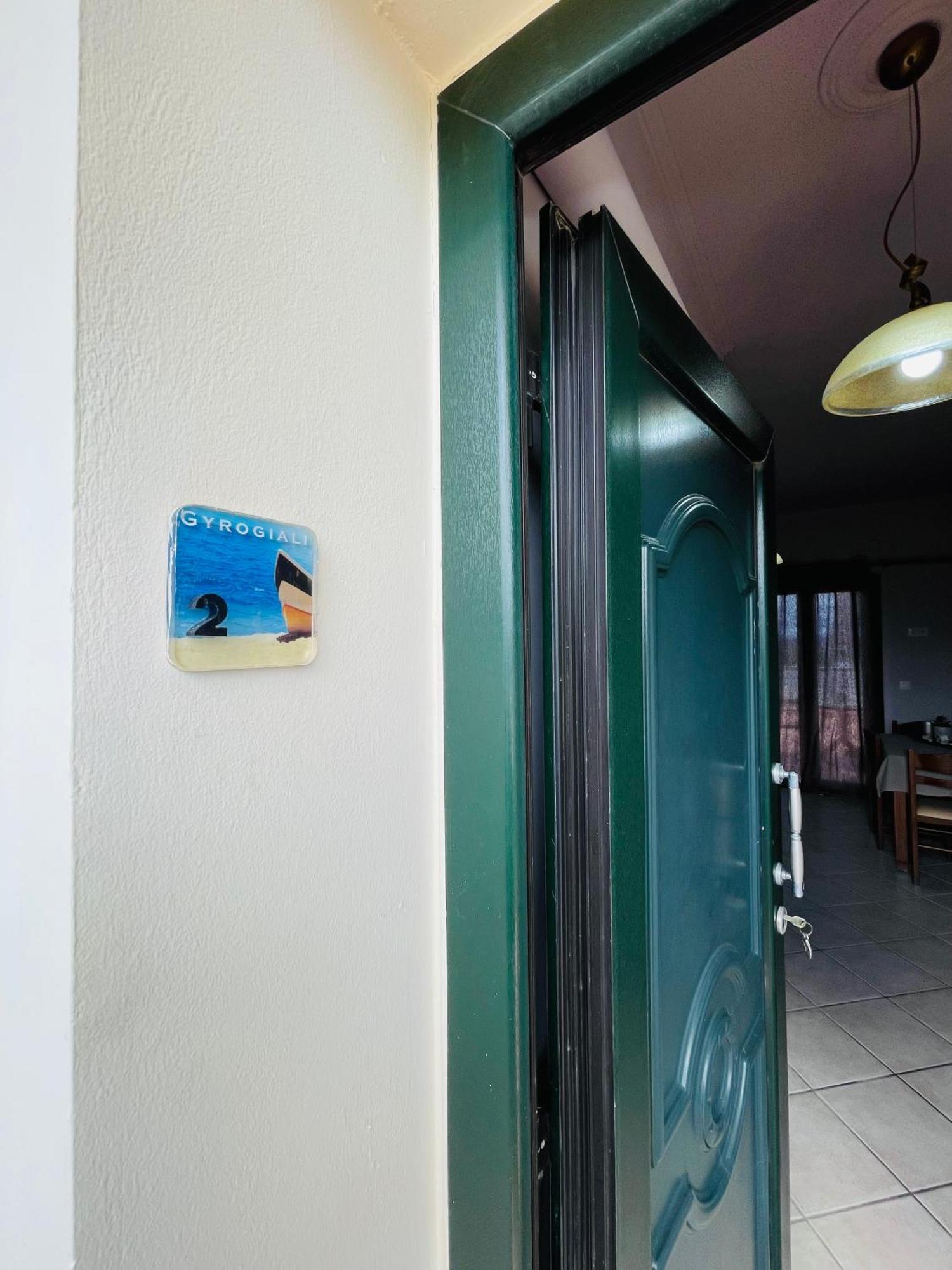 Girogiali Apts Kíssamos Exteriör bild